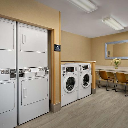 Homewood Suites By Hilton At The Waterfront Wichita Eksteriør billede