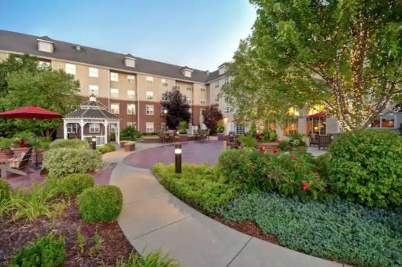 Homewood Suites By Hilton At The Waterfront Wichita Eksteriør billede