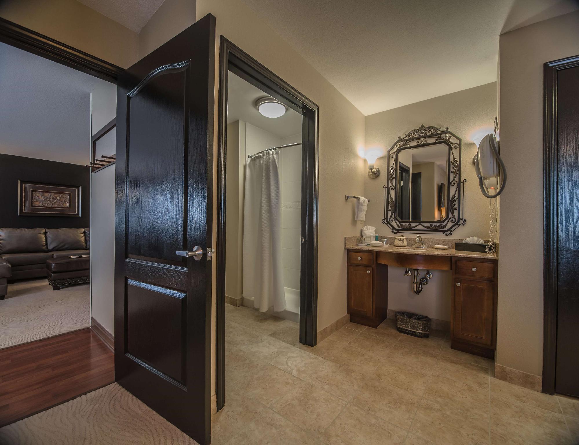 Homewood Suites By Hilton At The Waterfront Wichita Eksteriør billede