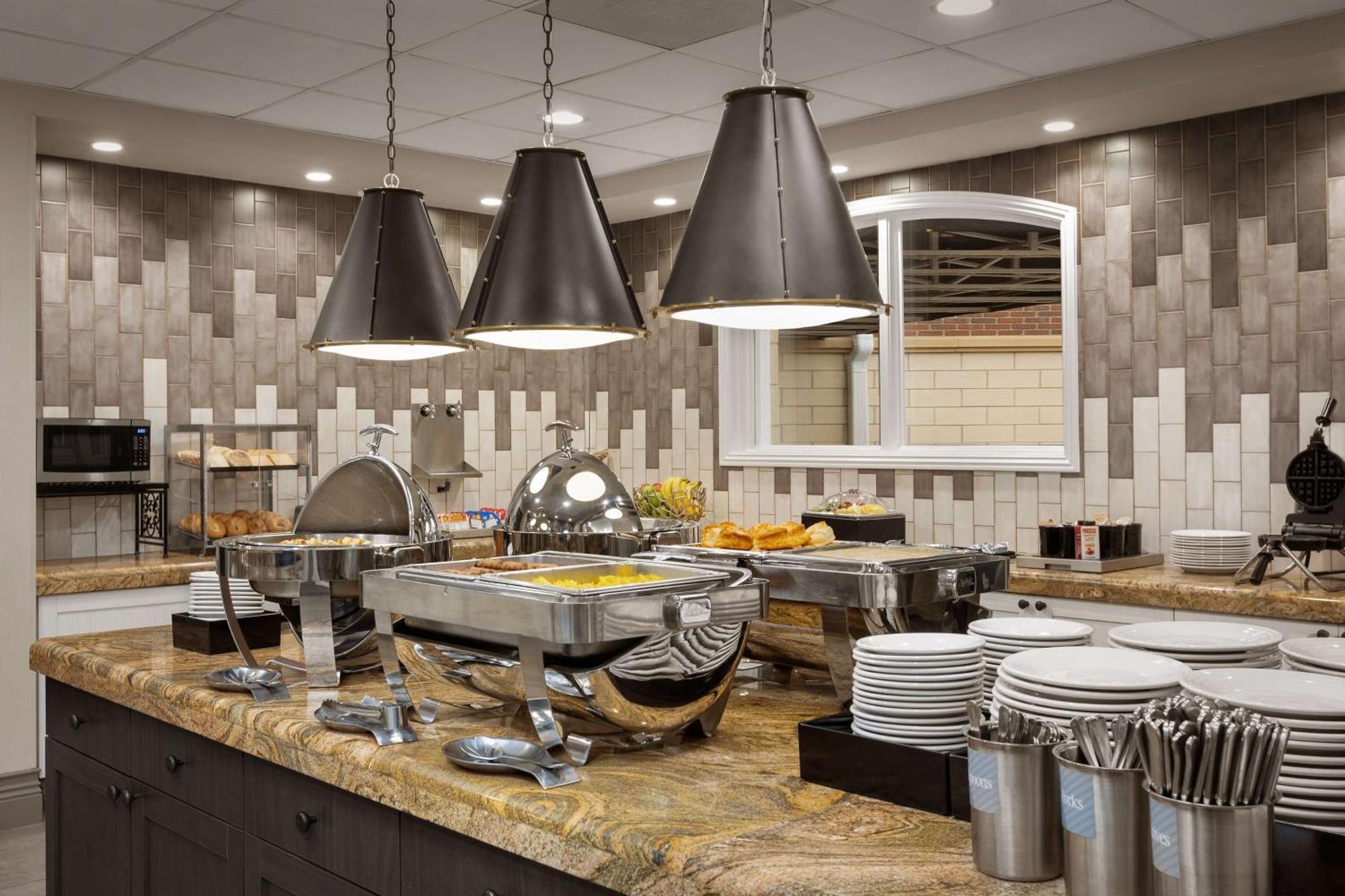 Homewood Suites By Hilton At The Waterfront Wichita Eksteriør billede