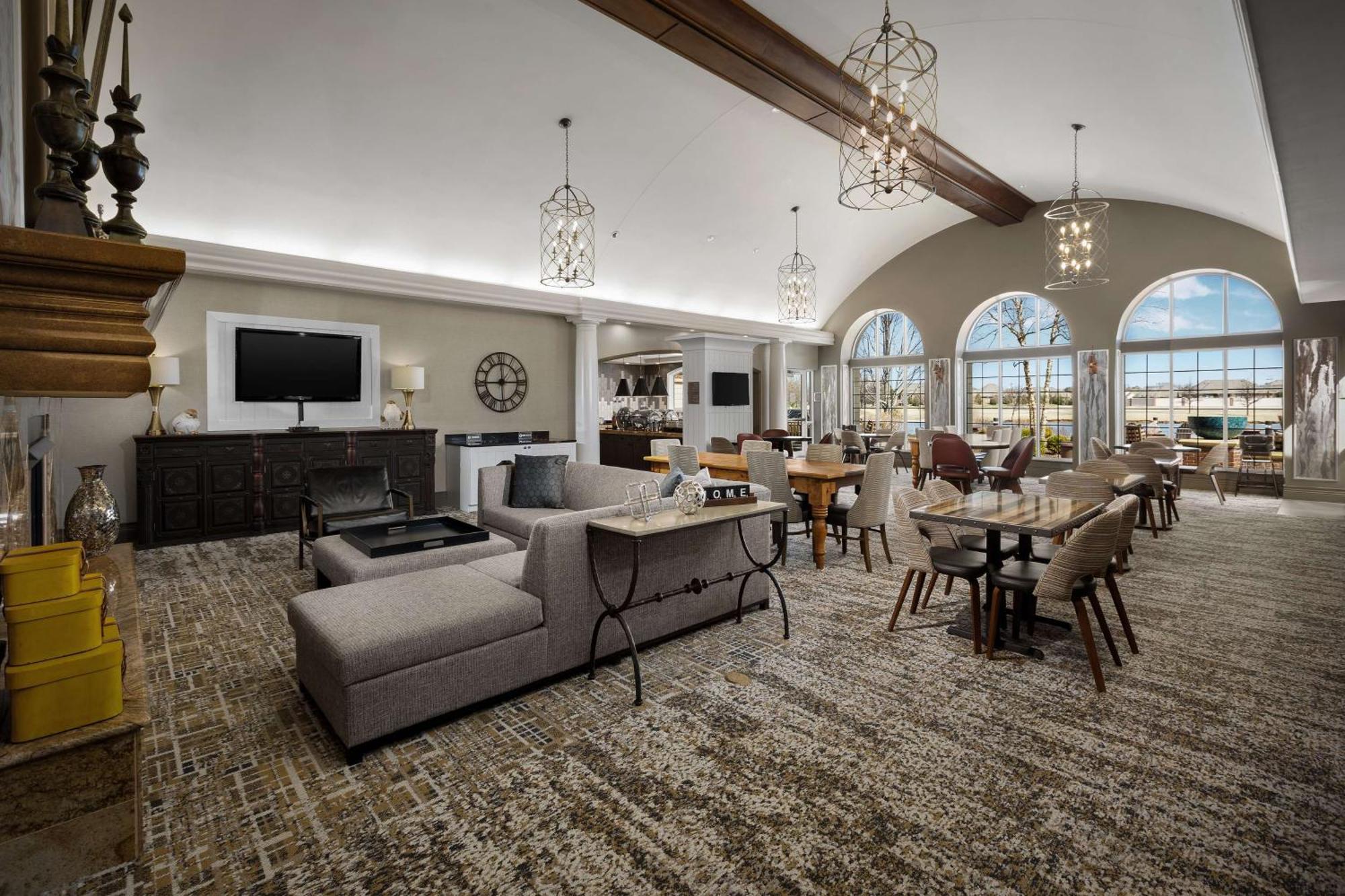 Homewood Suites By Hilton At The Waterfront Wichita Eksteriør billede