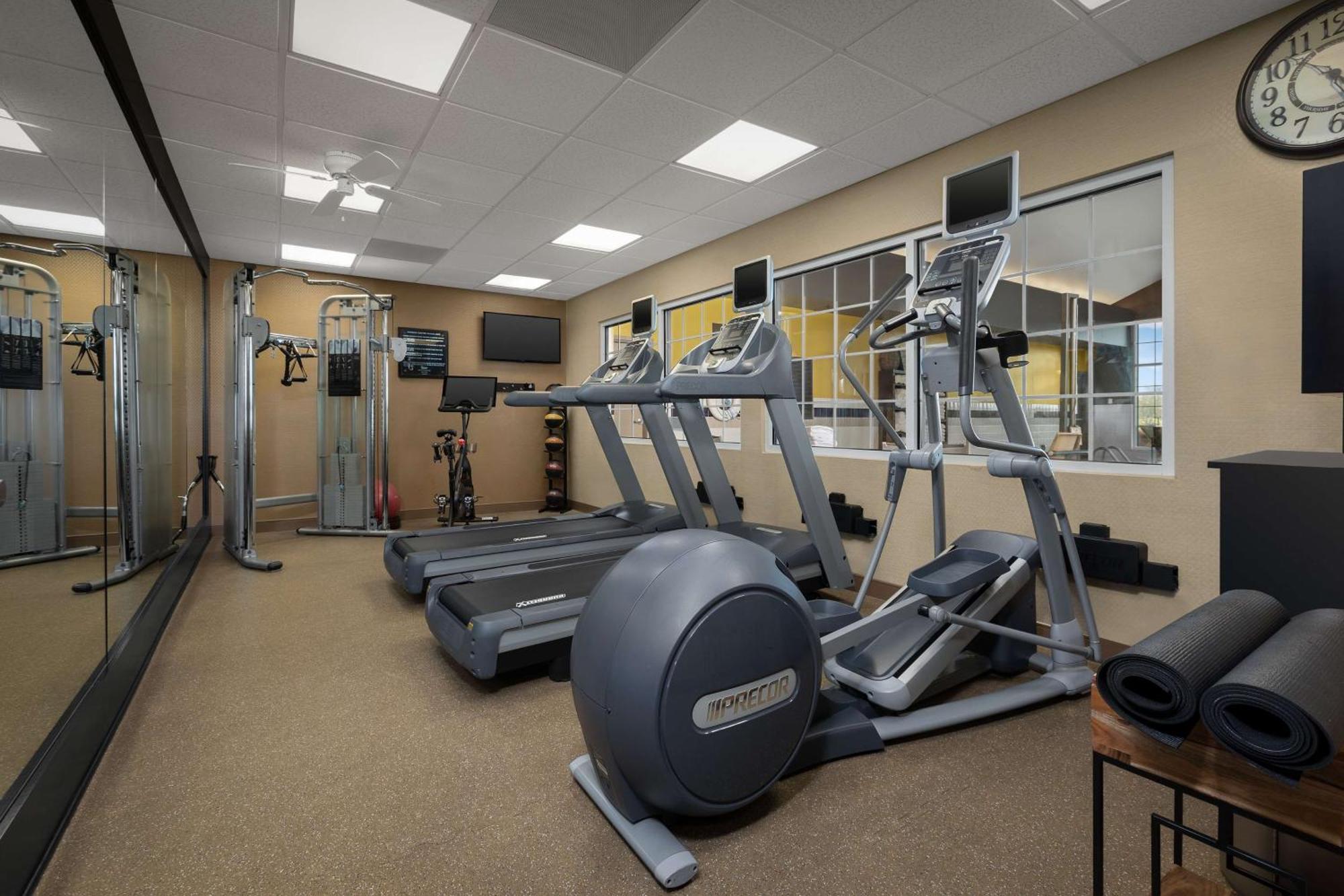 Homewood Suites By Hilton At The Waterfront Wichita Eksteriør billede